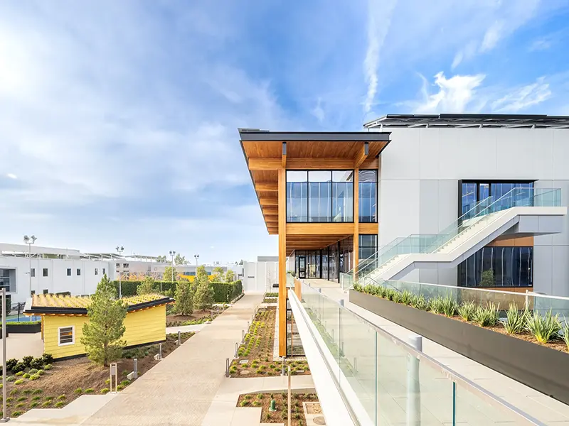 Image of Edwards Lifesciences building.